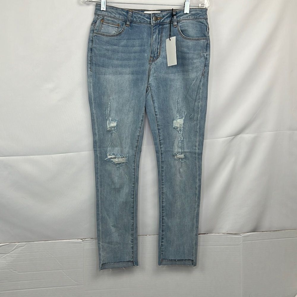 EVIDNT Verona skinny Ankle step hem destroyed jeans size 27 NWT